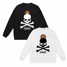 APE Fashion T-Shirt, featuring a primate skull print design. Casual and comfortable, perfect for trendy couples.