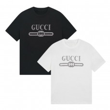 GUCCI Trend T-Shirt Gray textured lettering print Casual and versatile Relaxed fit for comfort Couple's style