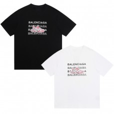  BALENCIAGA Luxury Short-Sleeve T-Shirt Featuring lettering design, versatile and stylish 100% cotton material Relaxed fit with round neckline